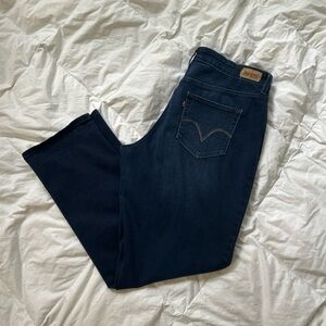 Levi's Women’s Straight Fit Jeans